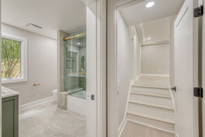 747AB520-EA93-4F19-B6DA-4A203D7FB084_4_5005_c