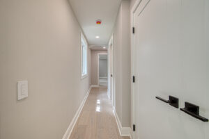 A6F70045-B68C-48E4-9758-4E54613B3866