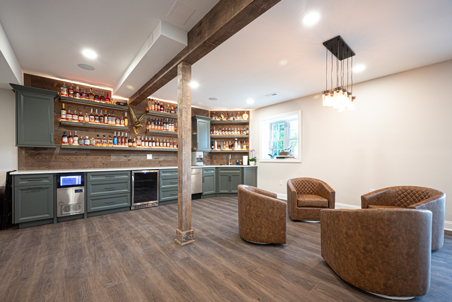 120-124_Hartman_Drive-124