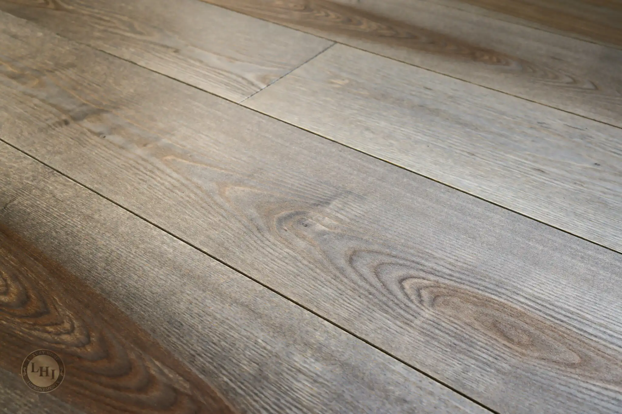 Anderson Tuftex Engineered Hardwood Immersion Ash in Evenfall 4