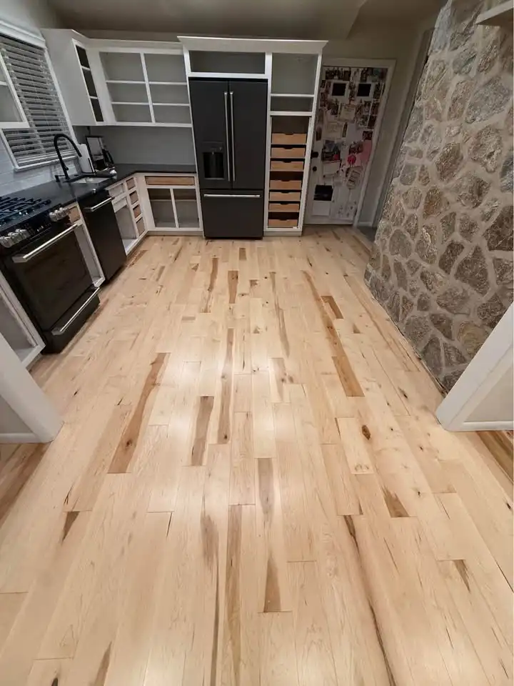 Athena LHI Solid Hardwood 5