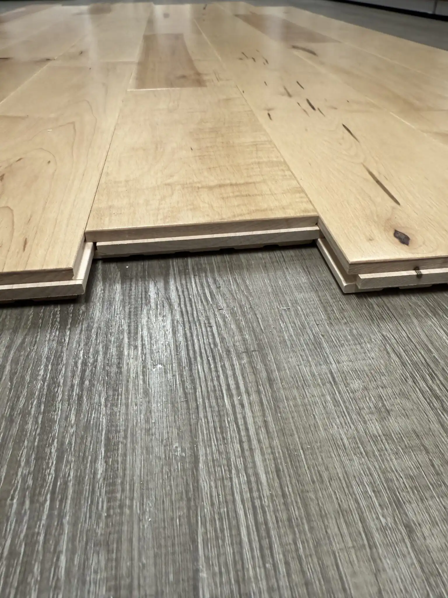 Augustus LHI Solid Hardwood 2